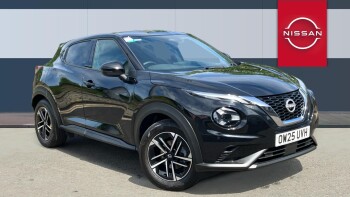 Nissan Juke 1.0 DiG-T N-Connecta 5dr Petrol Hatchback